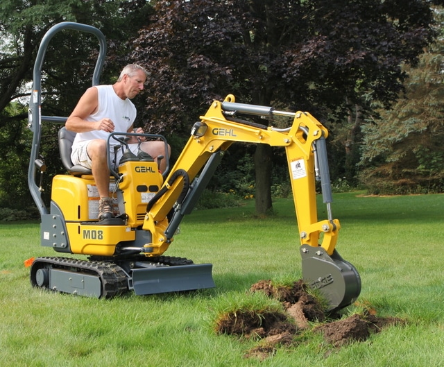 Rental customers and Gehl dealers asked the company to produce something smaller than the popular Gehl Z17 1.7-ton model and the M08 is the result.