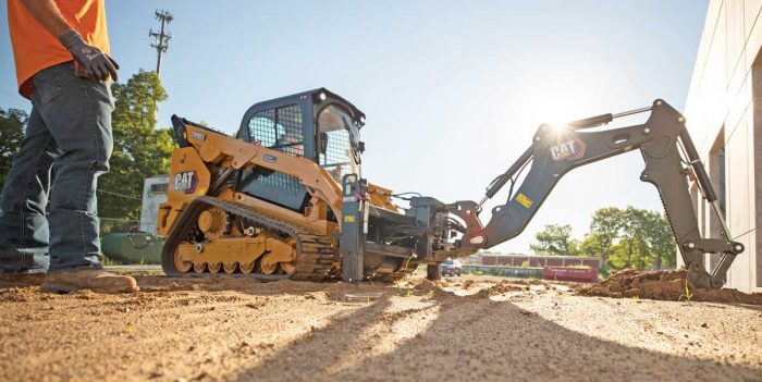 Caterpillar track loader