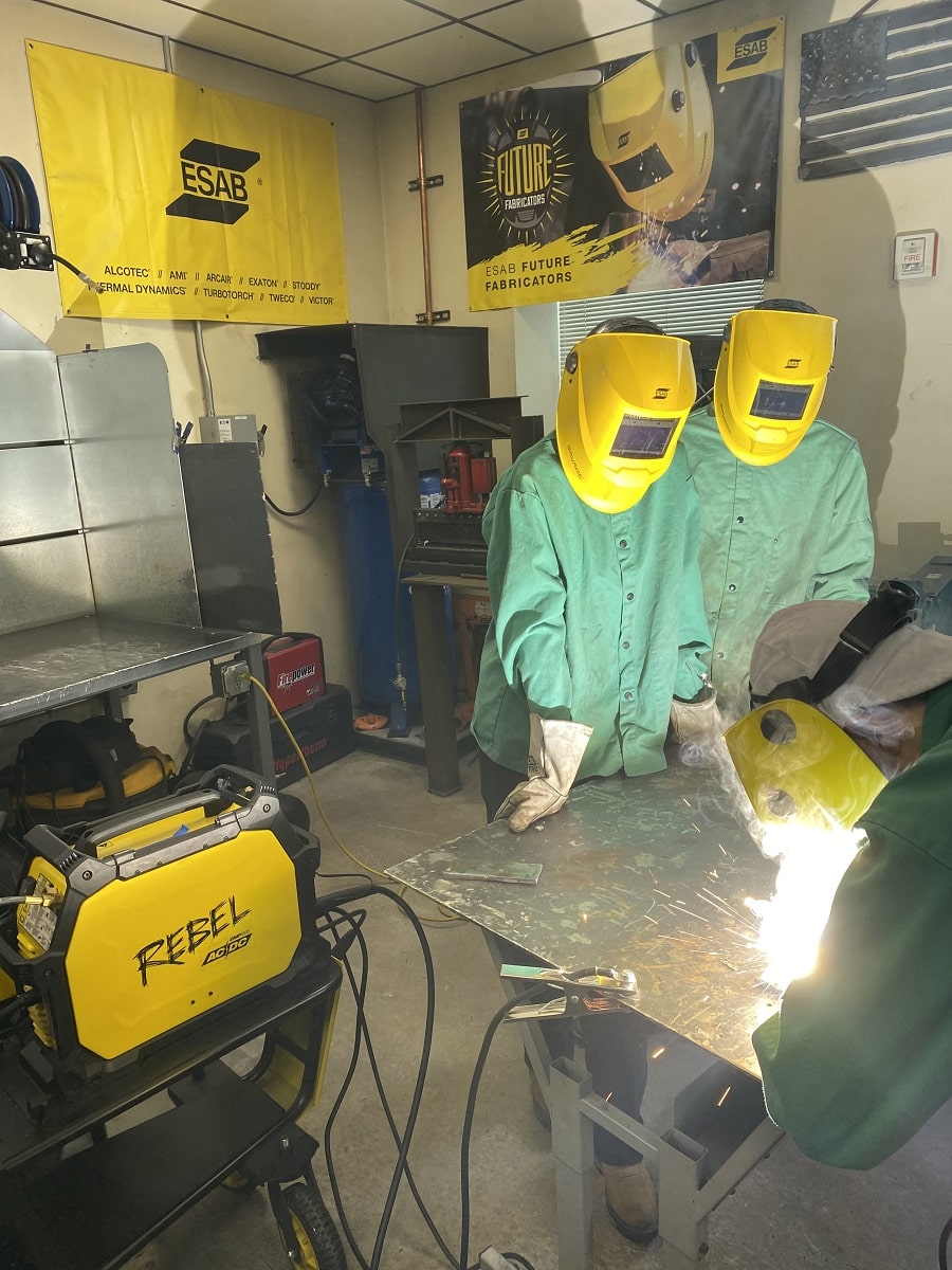 welders working