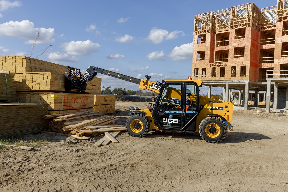 JCB electric telehandler
