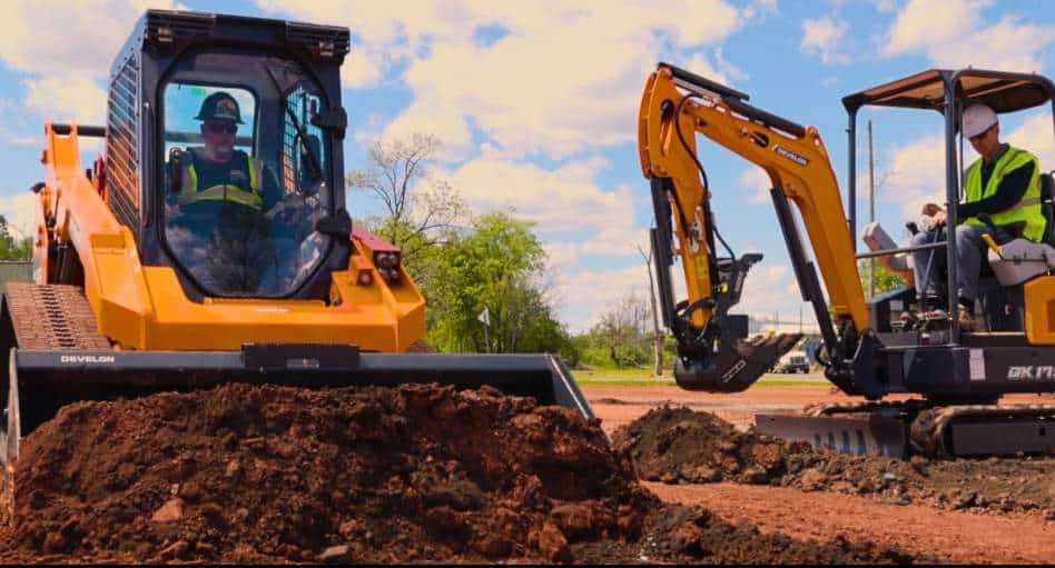 Develon track loader and excavator Machine Heads thumbnail